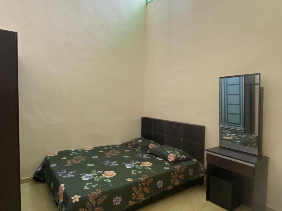 Iman Homestay - Islam Only Kuantan Extérieur photo